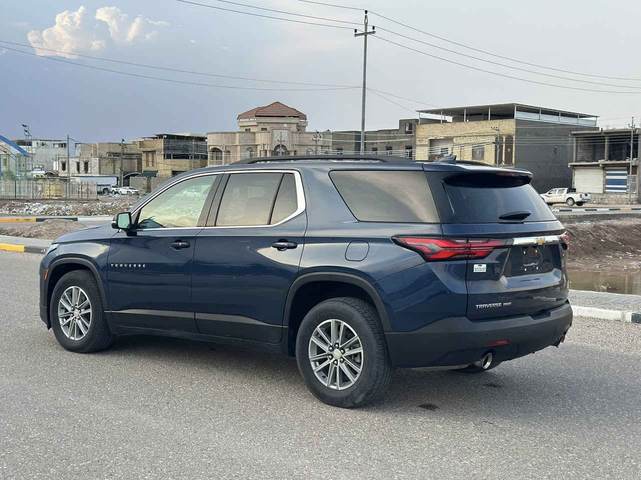 CHEVROLET TRAVERSE LT 2023
السعر 237 ورقة 💵 🔥 

 راسلني وتساب ادزلك صور الحادث

بدون رقم تترقم جمع المحافظات عدا الاقليم
شاحن وايرلس ✅ 
كامرة ✅
اشارة بالمري ✅
رادار جانبي ✅
رادار امامي ✅
لون مميز ✅
ماشية 80 الف ✅
كشن كهرباء ✅
اوتو ستوب ✅
تحديد مسار ✅
هاند بريك دكمة ✅
   
الضرر // صبغ شوي من البنيد وشوي من الجاملغ

مكان السياره بالبصرة للاستفسار ✅ *********** ✅
