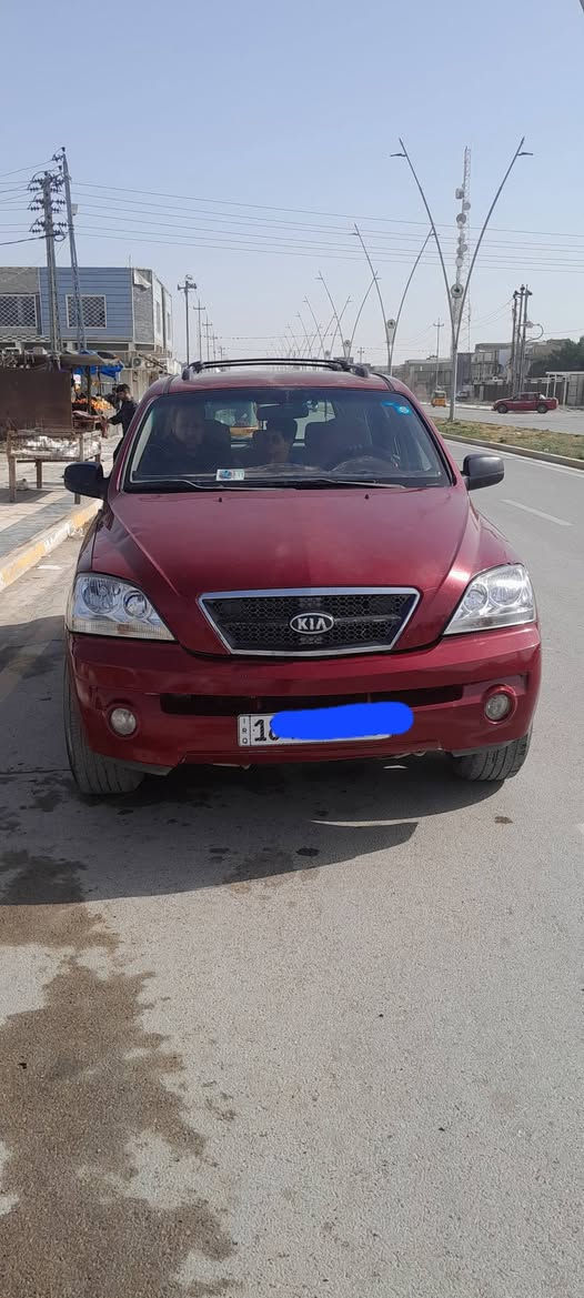 السلام عليكم
سورنتوا للبيع 2006 رقم بابل دولي بيهه ثلاث قطع صبغ سياره جاهزه من كلشي
 للاستفسار الاتصال ***********
