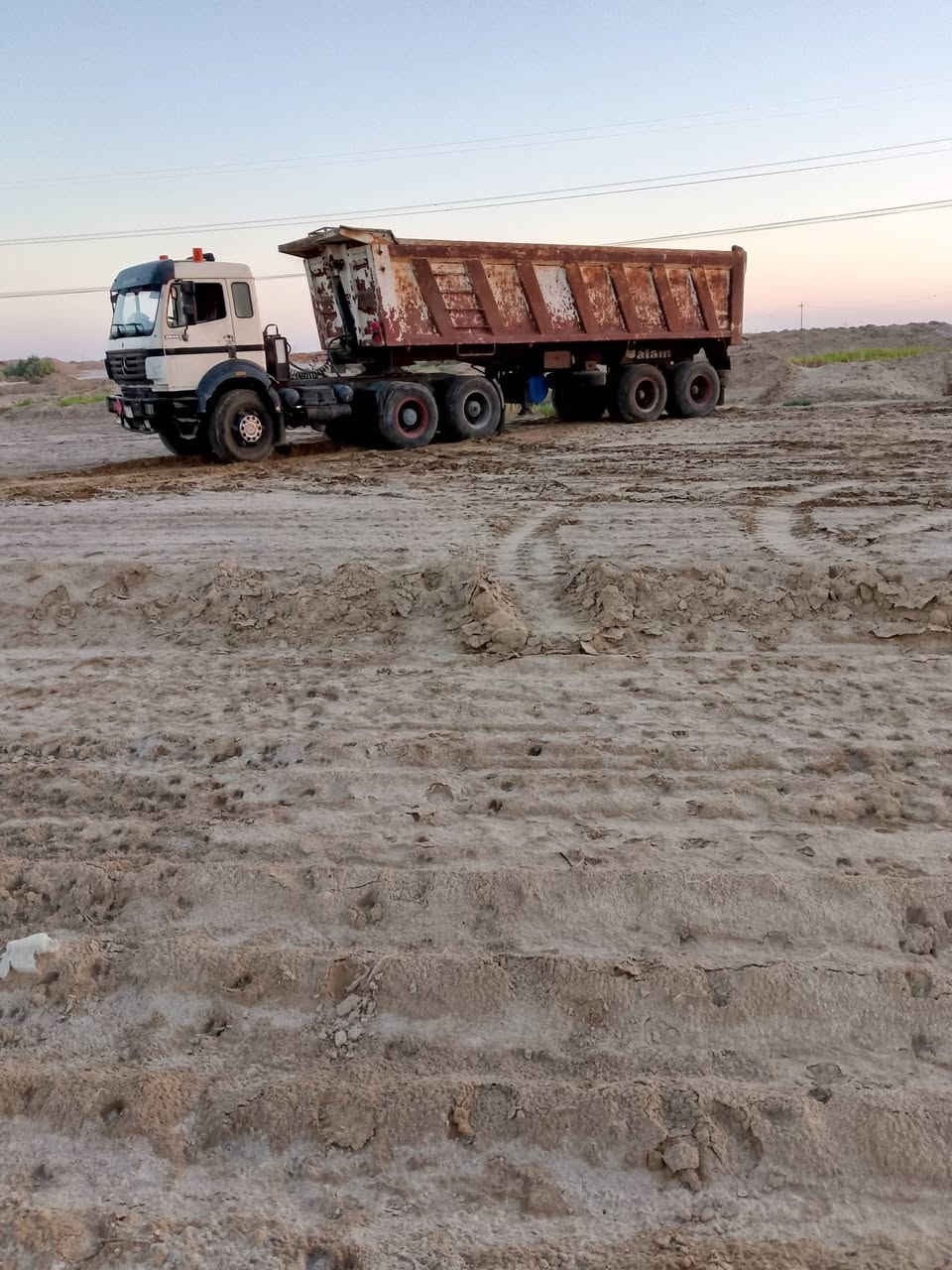 سلام عليكم للبيع مستعجل موديل 1999محرك 48 كير 210 جف و ربع
***********
