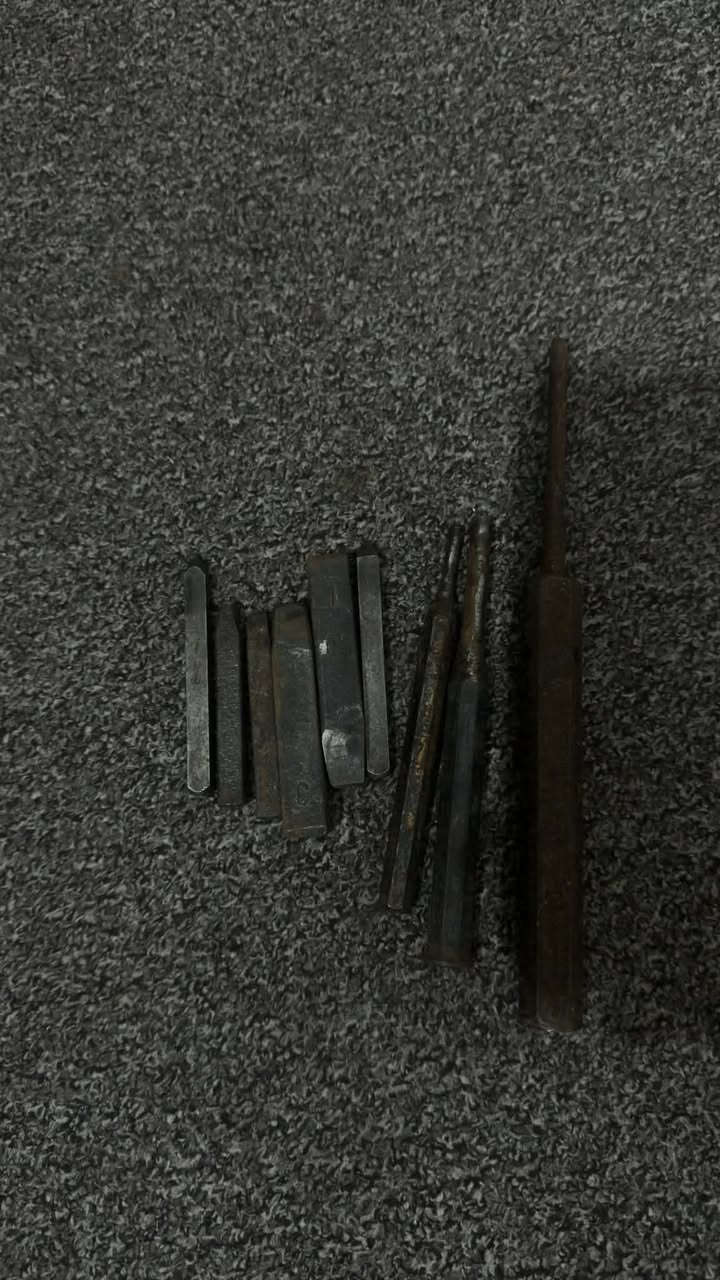 اخوان مجموعة عددا صلية شرط للبيع مكاني النجف حي الوفاء توصيل ماعندي


**إذا كنت صاحب هذا الإعلان وتريد حذفه لأي سبب، رجاءا أرسل رسالة إلى الدعم الفني**