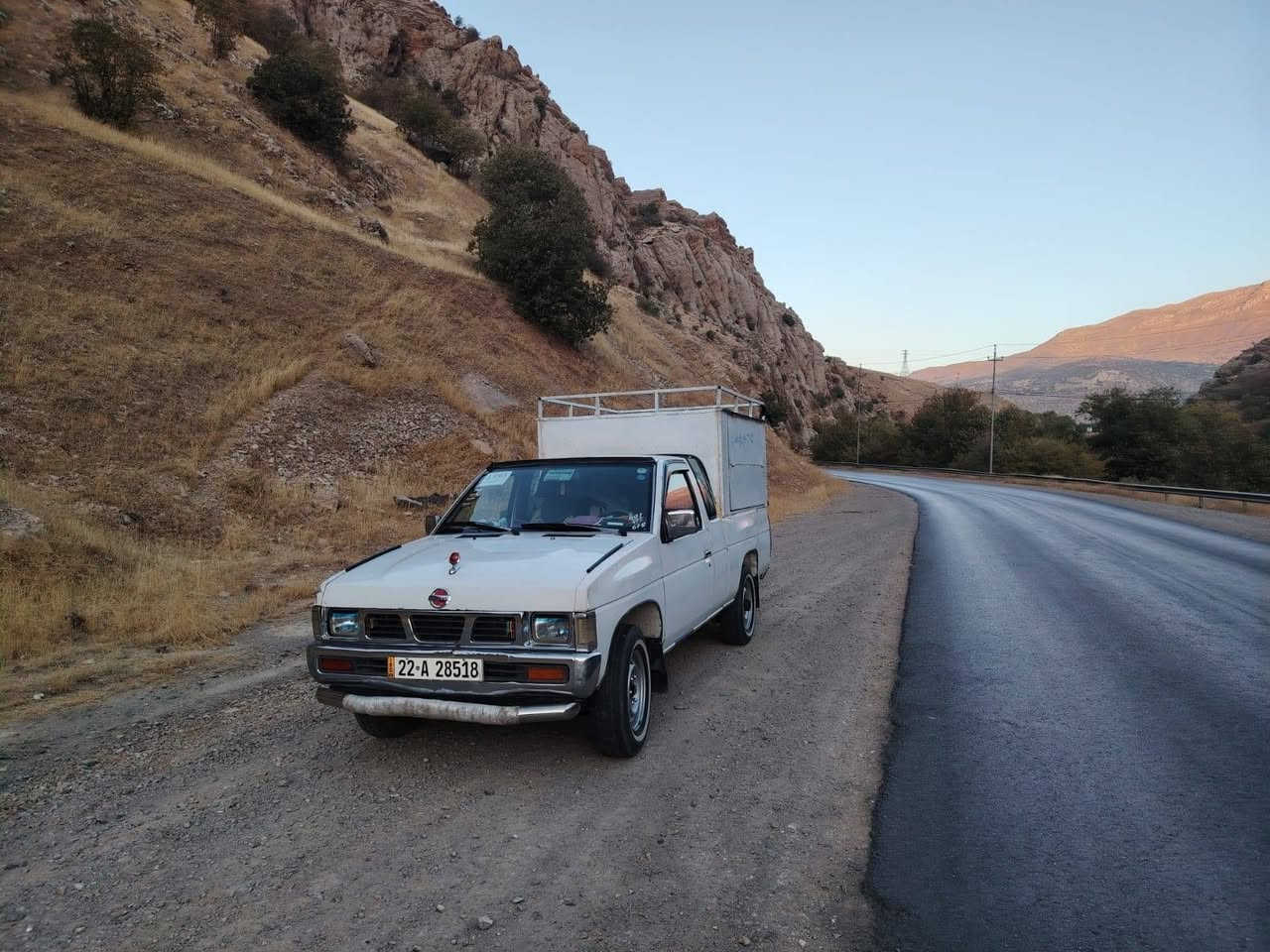 للبيع نيسان موديل ١٩٩٣  تبريد و باور رقم أربيل سنويه بأسمي جديد لحد ٢٠٣١ رقم جديد كيرو محرك بشرط تخم تاير و صدر جديد سعره ٥٧ ورقه وبيها مجال مكاني كركوك *********** كركوك, العراق
