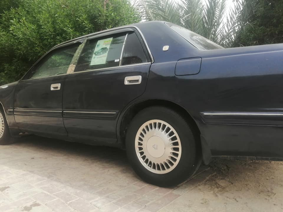 السلام عليكم راس الثور للبيع اول مراوس حسب القناعه موديل 96 كفاله من الكص والضربه والنقل جثه مكينه وكير جدد فيفتي تخم تاير جديد باتري جديد حداديه اماميه وخلفيه جديده كهربائيات من الدعاميه للدعاميه كلها شغاله سنتر لوك شغال تبريد قطعتين ابطاين بيبان جدا ارضيه جلد غرفه السياره كلها جديده رقم كربلاء الماني جام كله شغال سعرها 73 ابيها مجال للشراء  الاتصال على هذا الرقم***********
