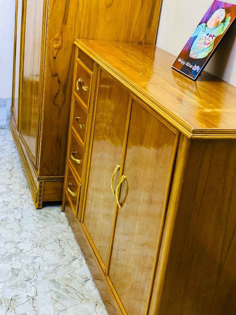 للبيع غرفه سوكيه سعر مليون ونص وبي مجال ع خاص وعنوان كرمه رقم ‎*********** للإستفسار
