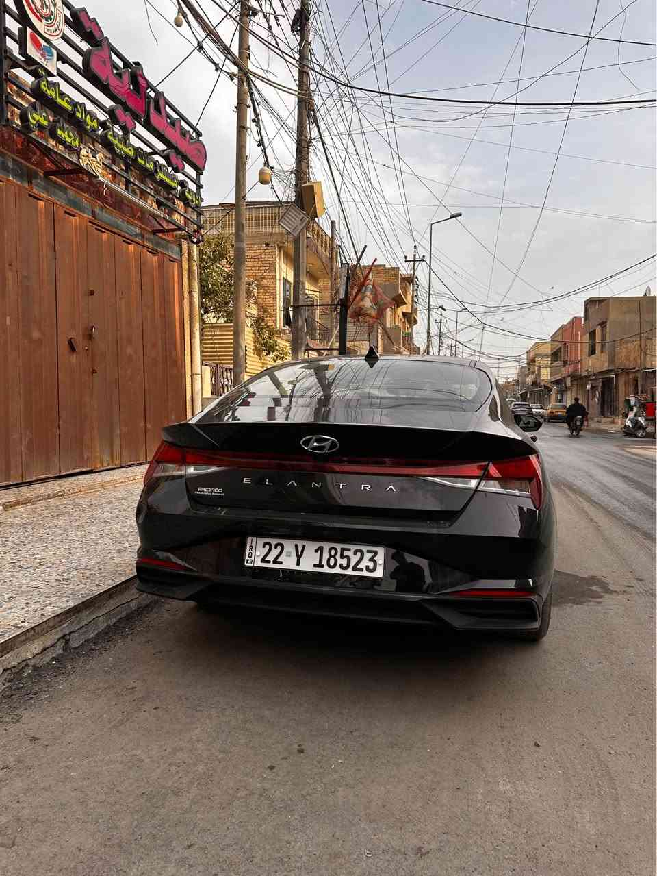 سلام عليكم
النترا 2023 
ماشي ١٤  الف 
فول موصفات عدا الفتحه 
يعني بصمه شاشه متصله حساسات 360 درجه مقاعد هيتر اوتو بارك كل الموصفات مال لمتد ما عدى الفتحه 
حادثه جاملغ فقط 
مكفوله من كلشي بعد 
ايرباك السياره كله سليم 
رقم / *********** بي وتساب بغداد, العراق
