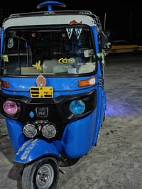 تكتك للبيع موديل 22 رقم بغداد مستعجل عله بيعته باجر عندي سفر   اليرده ...