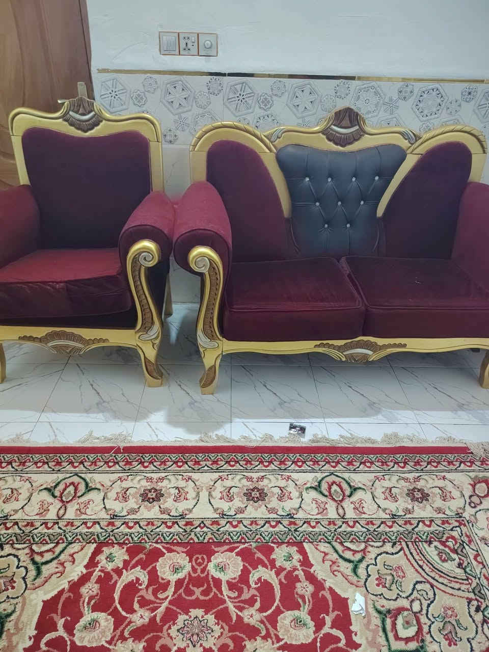 تخم ملكي 10 نفرات نضيف جدا مع طبلات 4 
السعر 375 
العنوان نجف الرضويه


**إذا كنت صاحب هذا الإعلان وتريد حذفه لأي سبب، رجاءا أرسل رسالة إلى الدعم الفني**