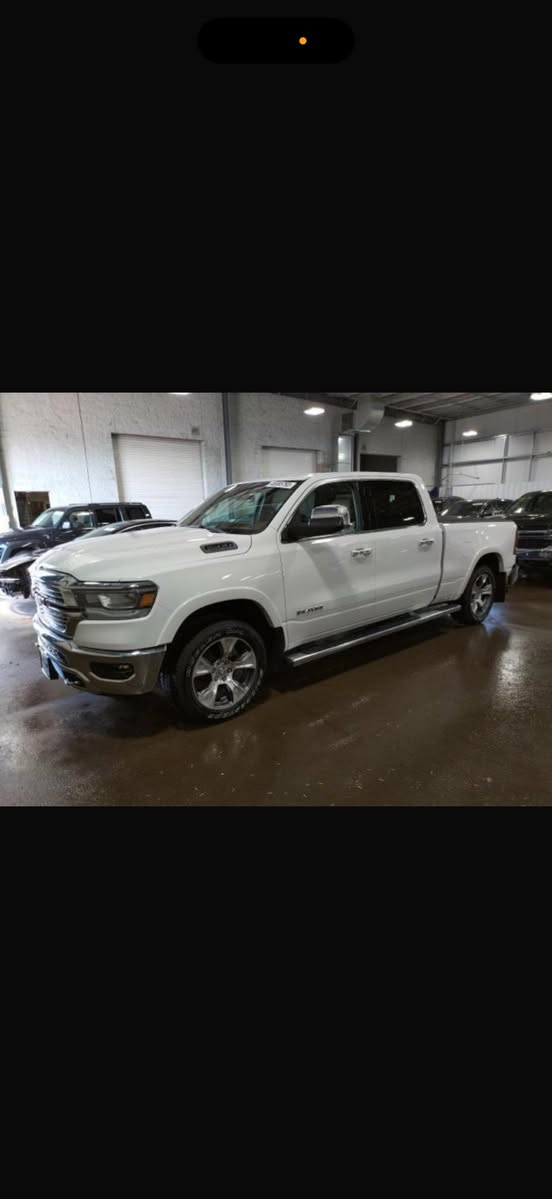 سلام عليكم

رام بك لارامي   🖤🔥
الموديل : 2022
ضربته صندوق 
باب طويلة ، بودي طويل 

العداد :  54الف ميل🌹
المحرك : V8 5.7L . 🚀
المواصفات :🔥. 
* نظام ملاحة GPS .   .
* المصابيح الأمامية زنون .
* كشافات الضباب زنون . 
* المصابيح الأمامية LED .
* المصابيح الخلفية LED . . 
*رادار امامي وخلفي
* دخول ذكي (بصمة) . 
* تشغيل عن بعد .. . 
* تبريد مقاعد 
تدفئة  مقاعد . 
* تدفئة ستيرن . .
* نظام خرائط  GPS . 
* حساسات امامية .
* حساسات خلفية . 
* كاميرا خلفية . 
* دوسات جانبية . 
* تبريد  خلفي . .
* منظومة كاملة لقطر العربات . 
اوتو ستوب 
* الشباك الخلفي كهربائي . . 
* هاند بريك كهربائي 
السعر؛: 335
مكان السيارة بصرة 

***********
