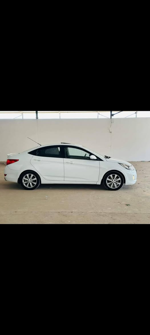 السلام عليكم ورحمة الله وبركاته 👋للبيع
هيونداي اكسنت مضلع
موديل 2014
وارد كوري
لون ابيض المرغوب 
كير محرك شرط عل فحص 🧐 
محرك 16 دوش
كير At
رقم اربيل انكليزي مسطره 22 
شرط الوكالة والتحويل 
كابون بانزين بيها ⛽ 
السياره مكفوله كفاله عامه 
من الصبغ  و معجون 
من الدعاميه لي الدعاميه 
المواصفات 👇 
تحكمات ستيرن جهتين 
اشاير بل مري 
نظام إيكو ECO
ويل كب اصلي
معروفه مواصفاتها الاكسنت 
السعر علق ويجيك على خاص وبيها مجال للطيبين
مكان السياره موصل 
للاستفسار الاتصال على الارقام 
***********👉👉واتساب 

الخاص مفتوح 24 ساعه 👉 
خابر وتدلل ❤️
