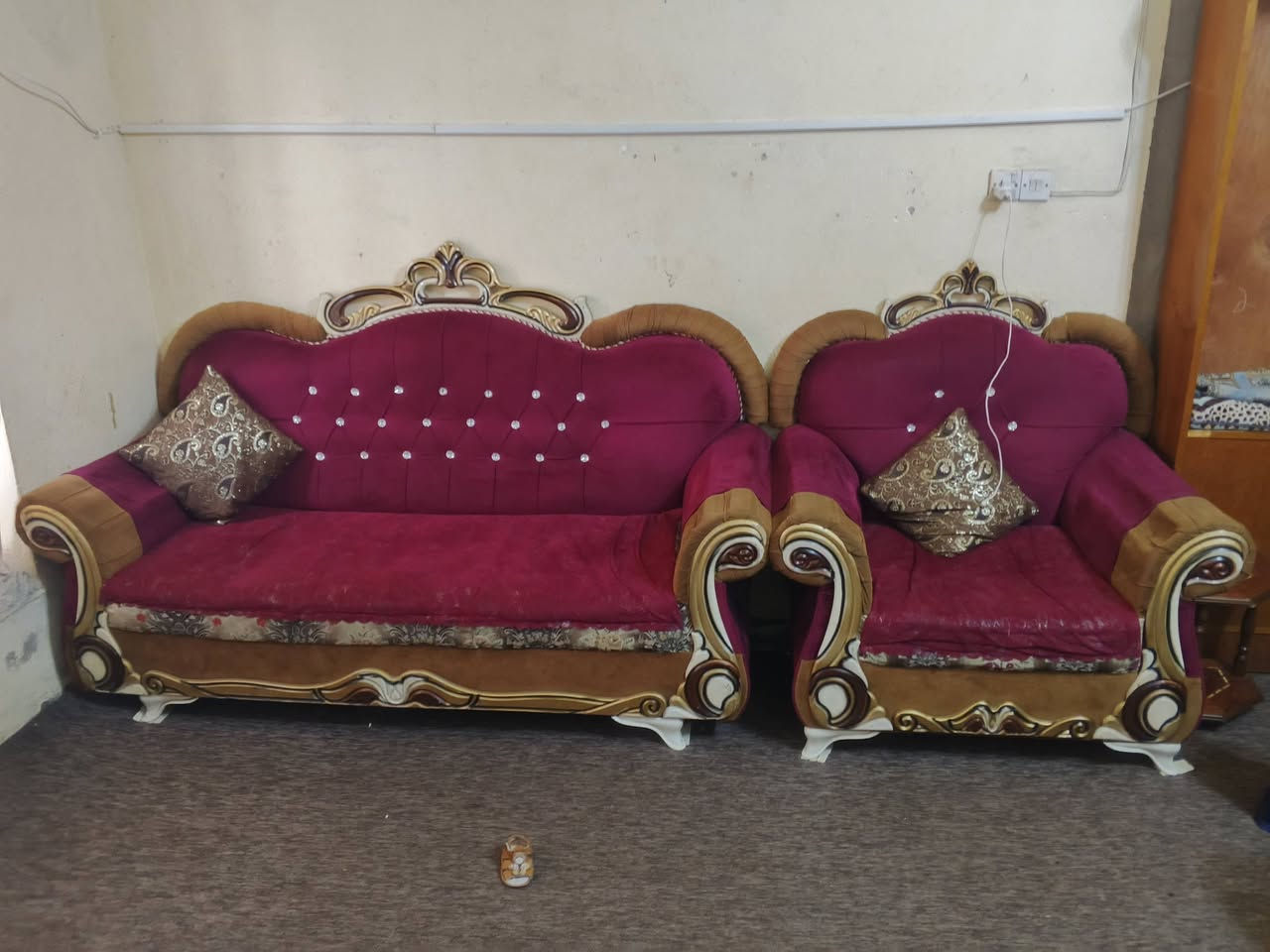 السلام عليكم غراض لبيع لتصال ***********
