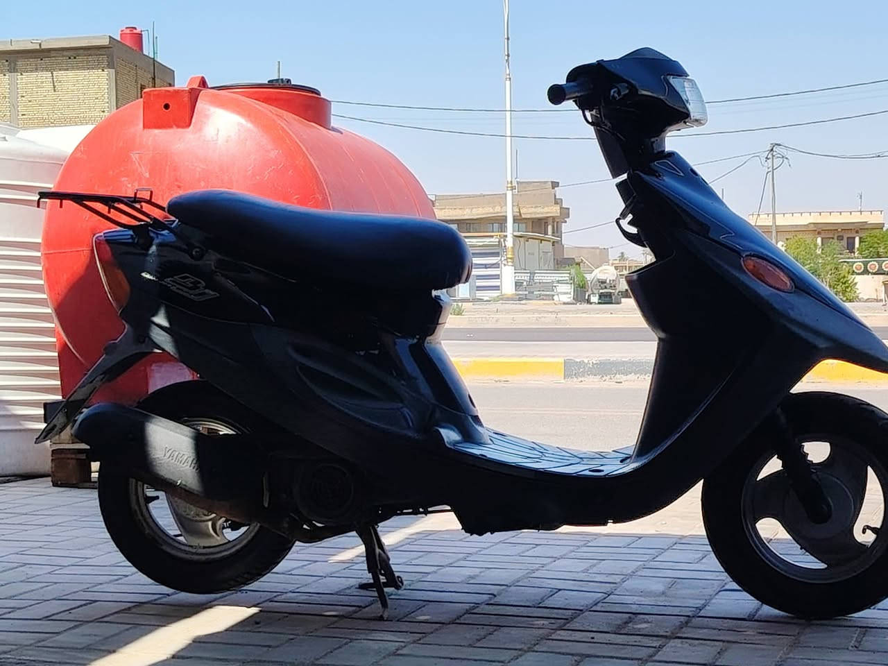دراجه بيجي للبيع السعر ٤٠٠ وبيهه مجال الشراي يتصل عل *********** مكانهه السماوه كرهبايات شغاله مكينه ناعمه دراجه جديدة احله من الصوره واضع البلاد
