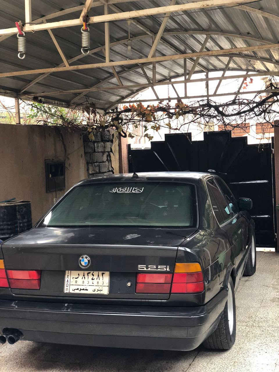 سلام عليكم بي ام 525 مكينه فل كير اوتو سياره بدون صبغ ولا خياس وضع شركه كشنات جلد هيتر تبريد تدفئه شرط كهربائيات شغاله كابون بانزين شرط التحويل اخوان صاحبها يحول فقط السعر 63 وبيها مجال شي بسيط الشراي يتصل
***********
