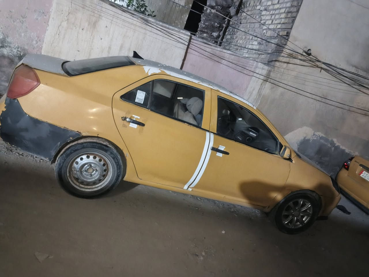 جيلي ام كي سياره حلوه ونضيفه كهربائيات كله شغاله محرك كورله السعر مليون وبيه مجال بسيط مكاني بابل***********
