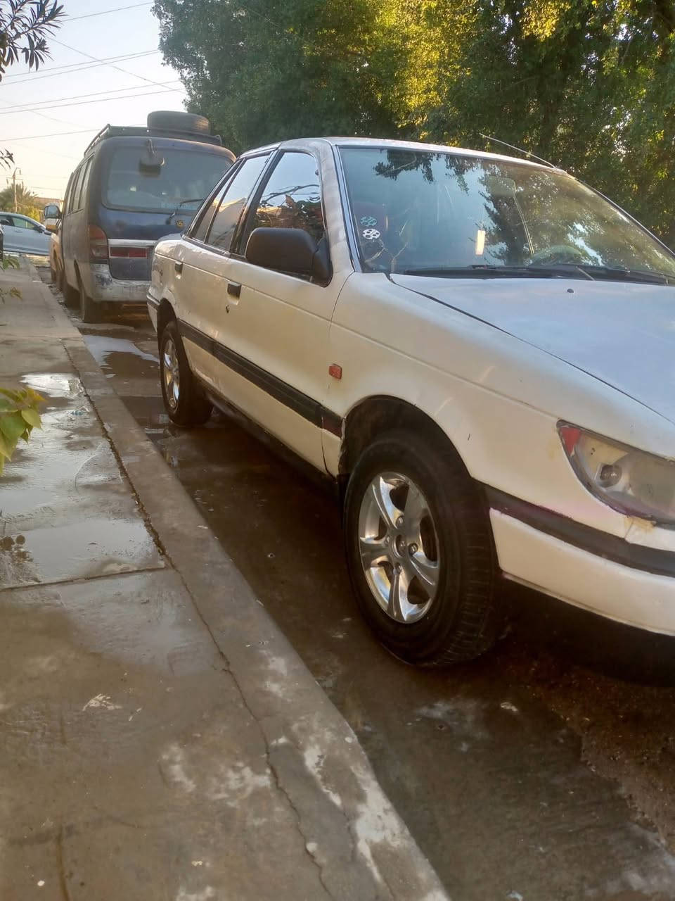 السلام عليكم
مسوبيشي لانسر مديل 90 
مكينه بيهة تبخير كير جديد 
تخم تايرات جديد 
صدر امامي خلفي نضيف 
مشروع وطني تحويل مباشر رقمهة نجف 
السعر 19 ورقه 
مكاني بغداد 
***********
