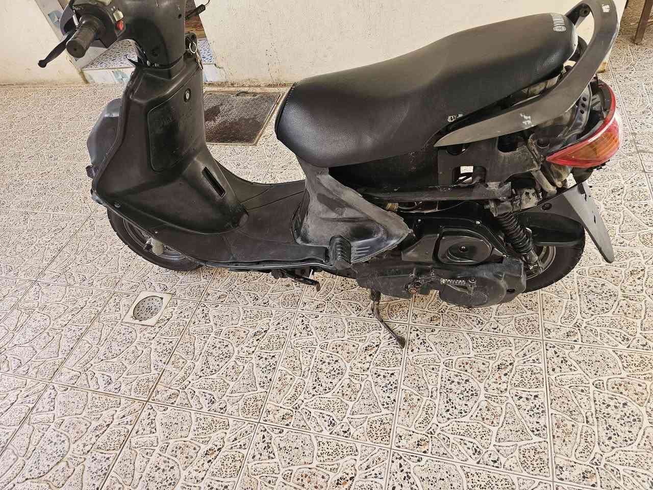 فراشه للبيع كلها شغاله شراي يتصل ***********
