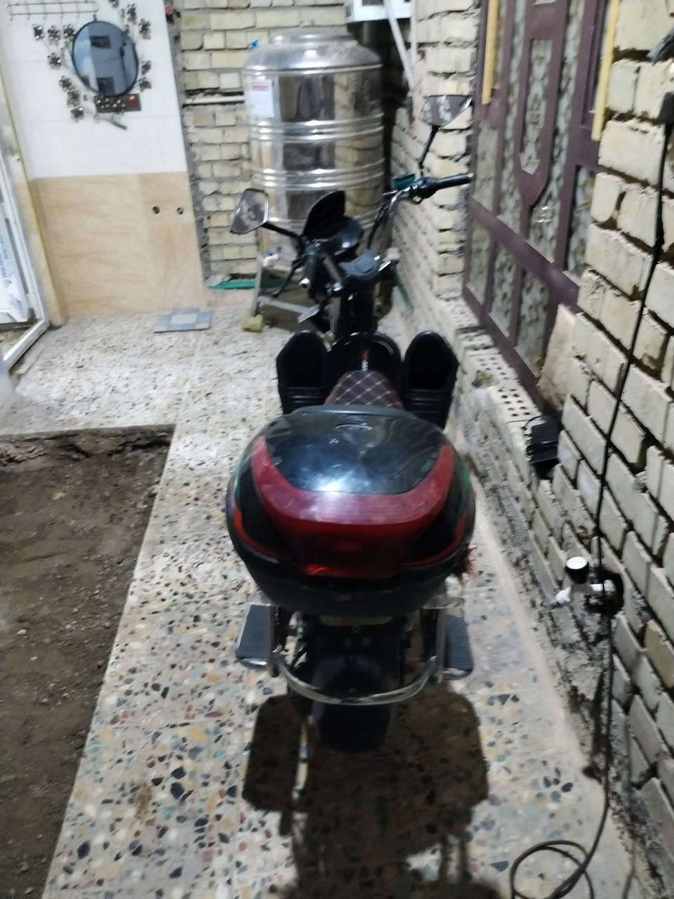 السلام عليكم ورحمة الله وبركاتة دراجه جبلي الاخوين موديل 23كامل مواصفات بك اشاير لايت عالي وناصي تشغيل عن بعد نضافه مثل ما بل صوره خمس بطاريات كلهن يقرأ 10و10ونص يعني تنساهن السعر 500 وبي مجال لتواصل وراسله الصفحه او الاتصال بل رقم ***********
