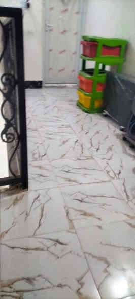 🌺عرض مميز ومناسب مكان جدًا راقي بيت مساحة (100متر) على شارعين شارع الزوار وشارع معمل الدبس يحتوي البيت على طابقين الطابق الاول غرفه وصالة ومطبخ واستقبال ومنور عدد 2 وتخاريج داخلية خارجية وساحة بيت يحتوي الطابق الثاني على غرفة وصالة
واجهة البيت 6 متر والنزال 17 اساس وسقف كونكريت الطابق الاول بلوك درجة اولى الطابق الثاني طابوق بناء درجة اولى السعر 48 
للأستفسار واتساب ***********

مكتب الموسوي للوسائط العقارية مستعدون لأستقبال عروضكم التجرية والزراعية والسكنية
