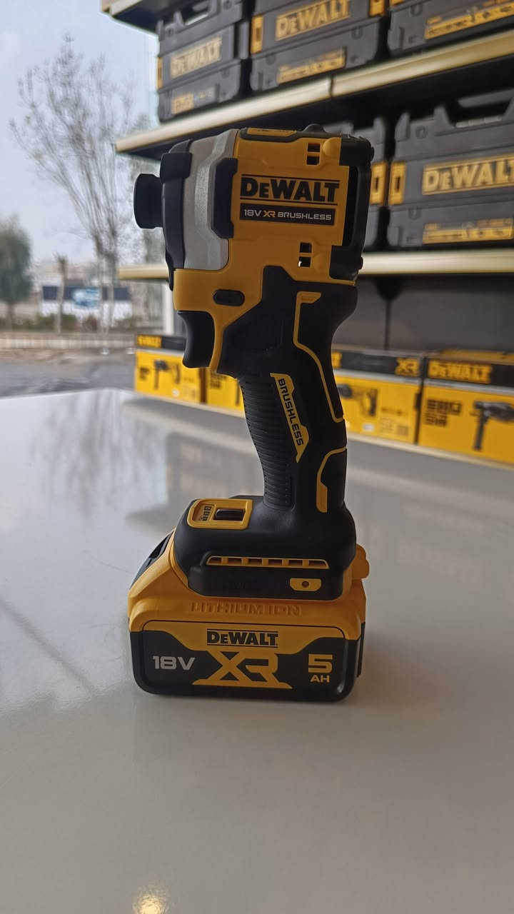 Dewalt
***********

