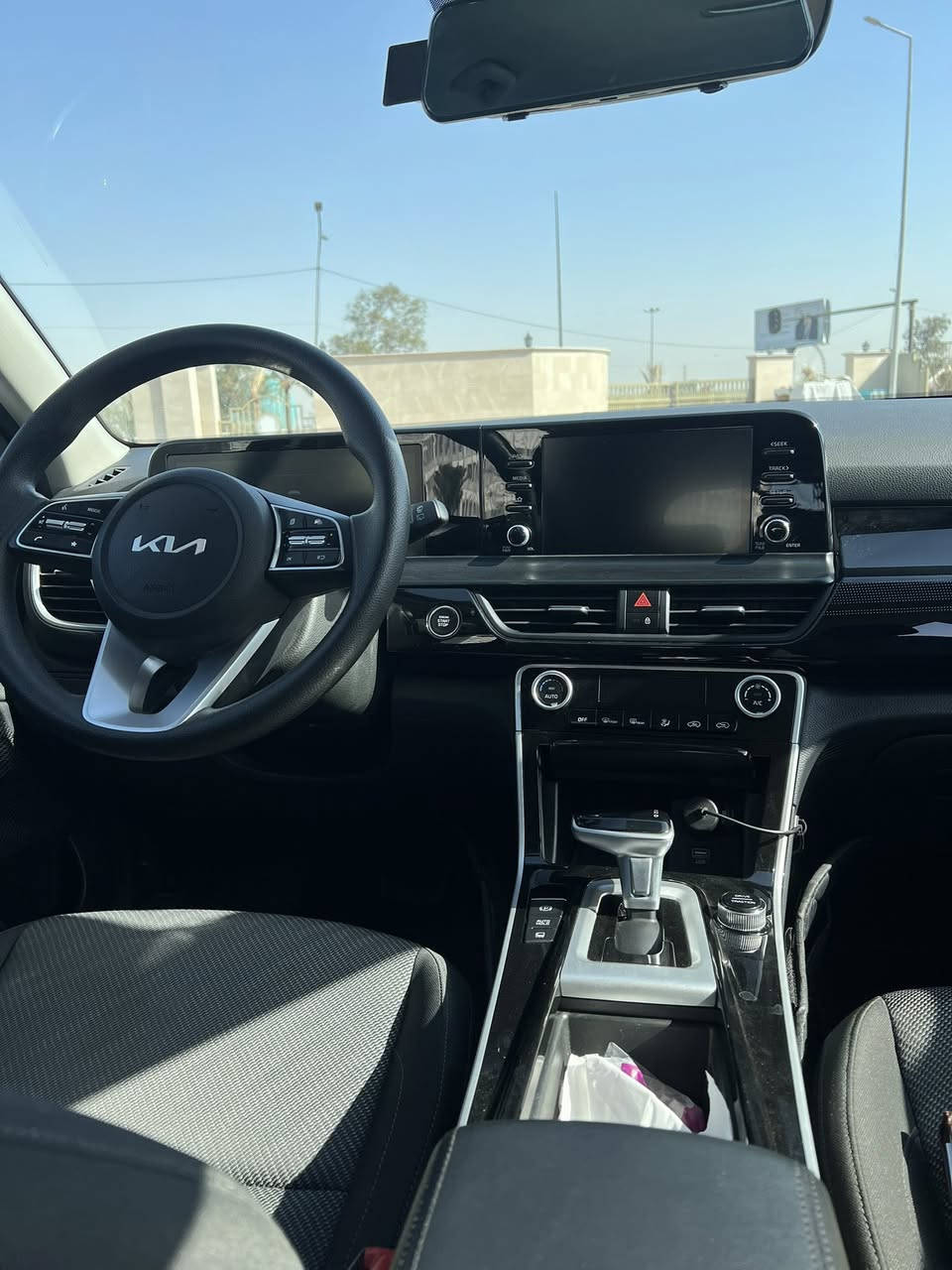 سلام عليكم سيلتوز موديل 26 ماشيه 7 الف وشويه فول مواصفات توكلر خليجيه اجت بلاد شاشات عربي وابل كار بلي تايراته نكسن ياباني بيه شخط كد شبر بلباب الخلفي وصلحه وصورته قبل التصليح رقم بغداد باسمي ومكانه ب الاسكان رايده ب 178 ومجال قليل ***********
