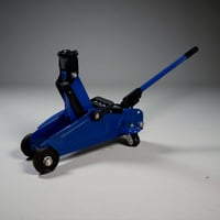 جك سيارة • جك عربانة