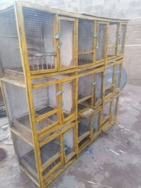 قفصجه 9خانات سعرها 100 الف وهاذا رقم 07715510250 حي العامل