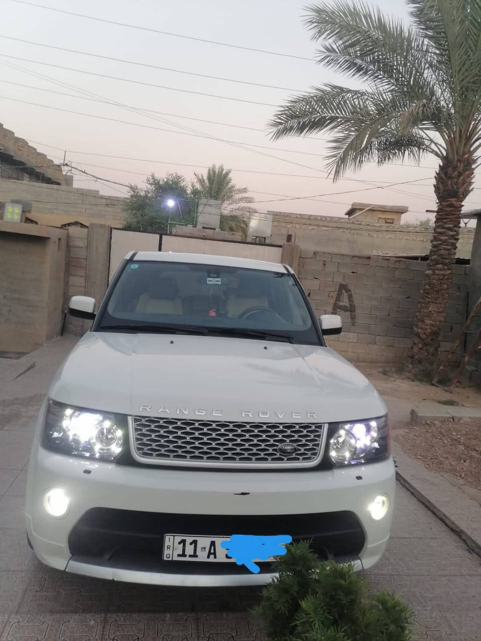 السلام عليكم للبيع أو مراوس
رانج روفر 2008 محدث 13 خليجي سبورت
 فول مواصفات  محرك عادي المرغوب
كير ومحرك مكفول جوبلسات شغاله
تبريد شغال ثلج مابيها نقص
رقم بغداد دولي بأسمي
السعر ١٣٠ للأستفسار ***********
