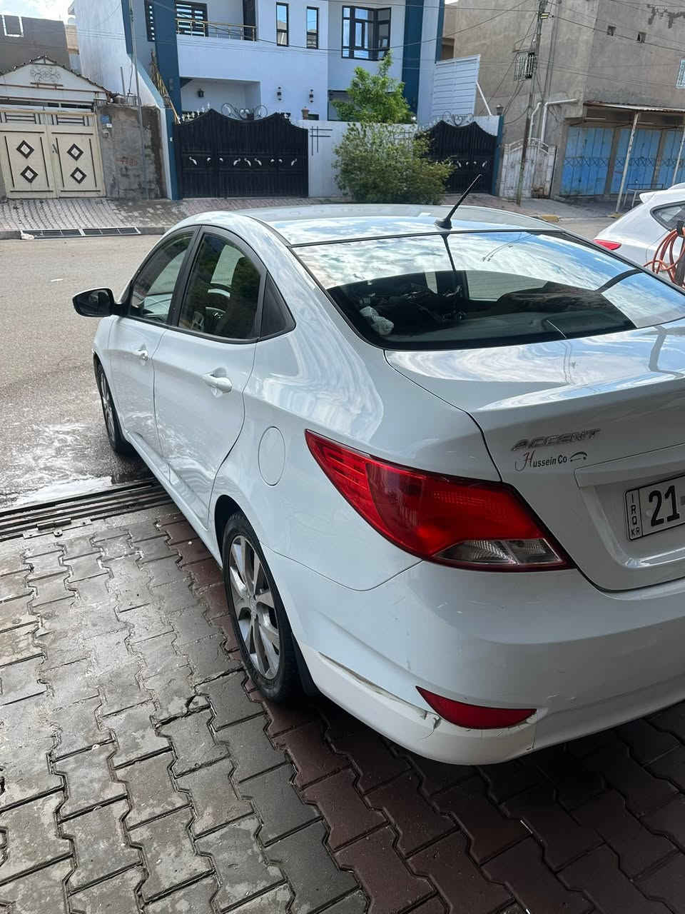اكسنت 2015 خليجي داخل اسود
الضربه باب السايق فقط ومبدل بلادي
السياره باسمي ودفتر بانزين بيها وسنويه ماشيه 
السعر 105


**إذا كنت صاحب هذا الإعلان وتريد حذفه لأي سبب، رجاءا أرسل رسالة إلى الدعم الفني**
