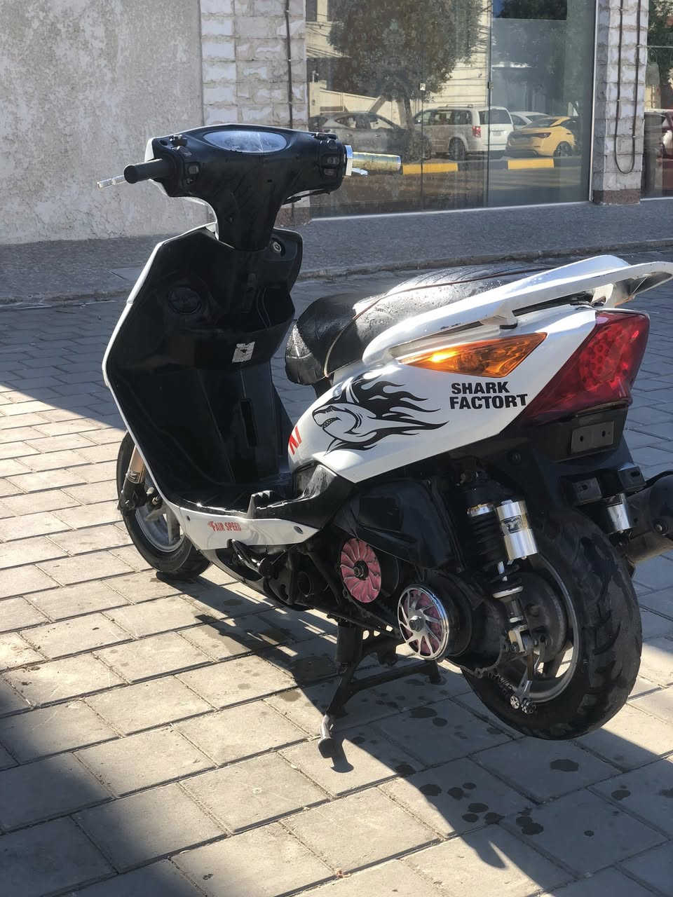 السلام عليكم مراوس شعندك نزل بدون نطايح مابيع ﺑـسـہ مراوس الرقم ***********
