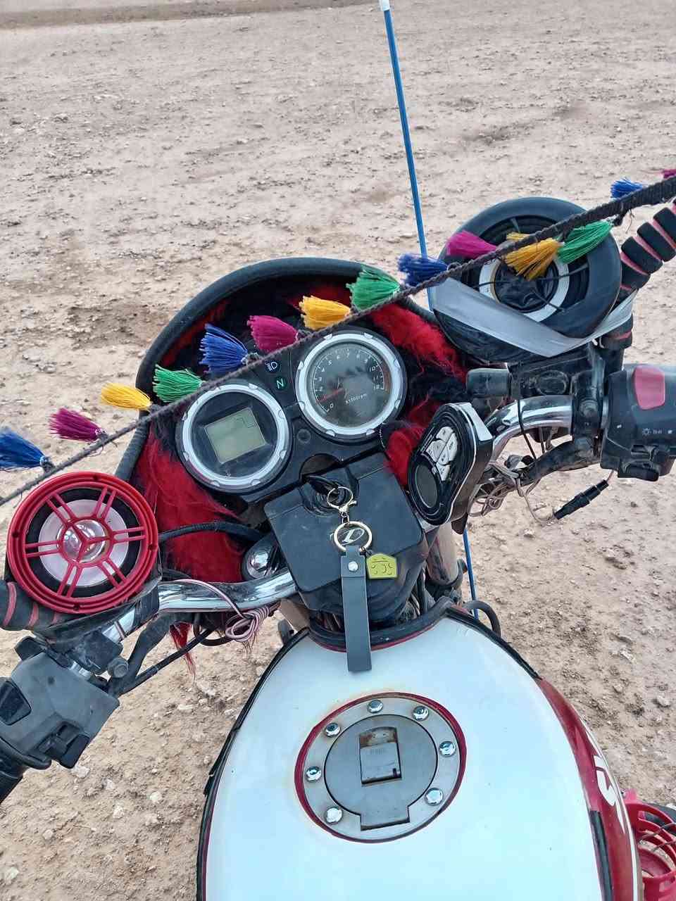 سلام عليكم
مكلف بالنشر 
ماطور سايم  2020 اكتروني  🏍
السعر 850 وبي مجال  💴
رقم الهاتف  📞      ***********
***********
