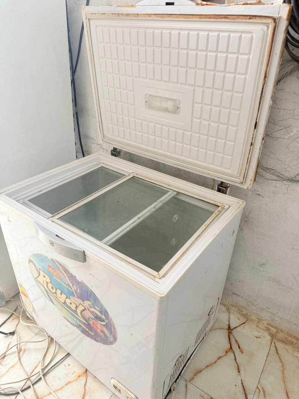 ثلاجه نوع كونكورد لبناني الاصلي حجم وسط شرط التجميد.مجمده بوكس رويال شرط التجميد .الشطره قرب المقصبه القديمه ***********
