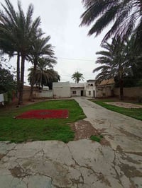 بيت للبيع مساحه ٤٠٠ طابو السعر الاتصال ع رقم 07810893613. .07756636727