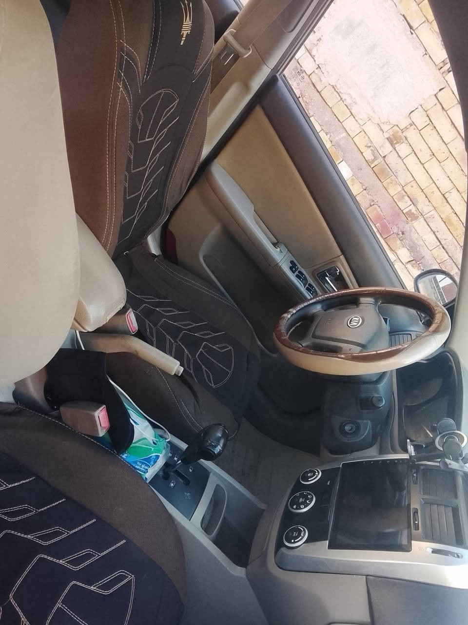 السلام عليكم كيا سيراتو خليجي محرك 1600 للبيع السياره كفاله لاضربه لاصيغ كفاله كير مكينه تبريد تدفئه حداديه السياره جاهزه مديل 2008
السعر 92 
مكاني كربلاء ***********
