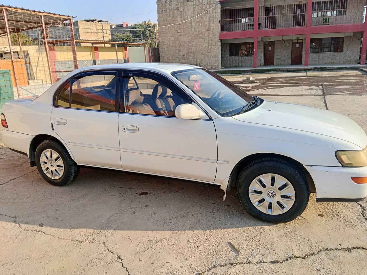 السلام عليكم كورلا1992 للبيع
رقم نينوى 
سعر 53 
طخم تايرات جديد
باتري جديد
كاربون بانزين 
بيها قطعتين صبغ بدون دواخل
 سنويا خضرا 
 شرط التحويل 
مكان السيارة موصل
للاستفسار الاتصال على الرقم 
***********
