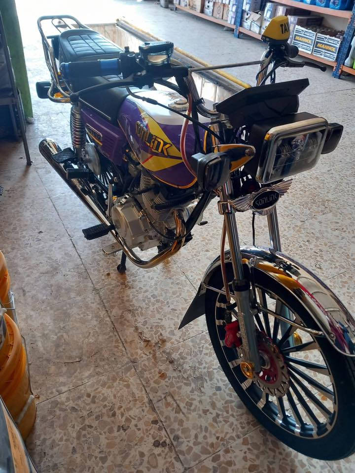 السلام عليكم دراجة سيفان موديل ٢٥ بعدهة جديدة السعر 600وبيها مجال محتاج وريد بيعه العنوان بغداد  حي اور ***********
