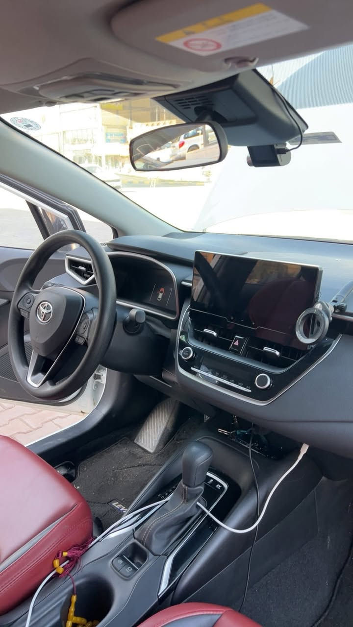 🚗 للبيع: كورلا وارد صيني موديل 2024
السيارة بيها طخه فقط بسيطة موضحة بالصور

العداد: 27 ألف كيلو

🔹 محرك اقتصادي 4 سلندر هايبرد

🔹 گير أوتوماتيك مناسب للاستخدام اليومي بسبب قلة الصرف

🔹 الداخل احمر ، جلد

🔹 وضعيات 3 للقيادة 

 

المواصفات معروفة:

✔️ فتحة سقف

✔️ كاميرا خلفية

✔️ دواخل أحمر

✔️ قطعتين تبريد

✔️ ABS

✔️ نظام مانع الانزلاق

📍 موقع السيارة: النجف الأشرف

📄 الرقم اربيل

💵 السعر: 145$

الرقم ***********
