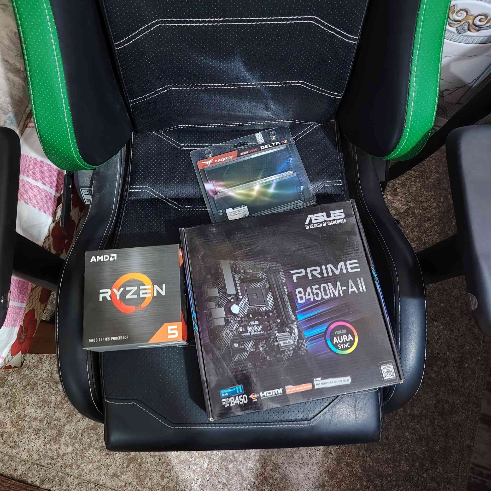 سلام عليكم كومبو للبيع r5 5500
Ram Tforce 32 gb 3600

Mb b450m
500 قفل


**إذا كنت صاحب هذا الإعلان وتريد حذفه لأي سبب، رجاءا أرسل رسالة إلى الدعم الفني**