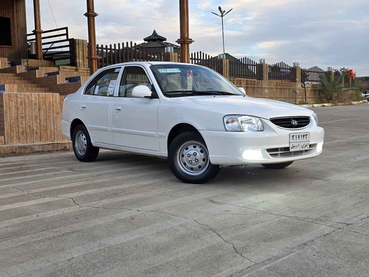 سلام عليكم من رخصت الأدمن المحترم عندي هونداي فيرنا ابيض ثلجي موديل 2009.رقم اربيل كير اوتماتيك محرك حجم كبير 16.كير ومحرك بشرط لاصرف ولابخار سيارة جديدة مابي دينار مصرف موصفات معروفة 4جام كهربائي كونترول قفل مركزي مرايات كهربائي 4اطارات وباتري كلة جديد تبريد شغال ثلج 🥶 تدفئة شغال.سيارة صبغ عام لل جمالية فقط بدون ضربة صدر امامي وخلفي كلة جديد شرط تحويل وكالة تدلل سيارة جديدة .جاهزة من كل نواحي.لايتات زينون.فقط بيع بدون مراوسة السعر 75وبيهة مجال قليل لل طيبين رجاء مو شراي اعبر منشور بكلمة حلوة مكان سيارة كركوك شورجة لل تفاصيل خابر الرقم 📞 ***********
