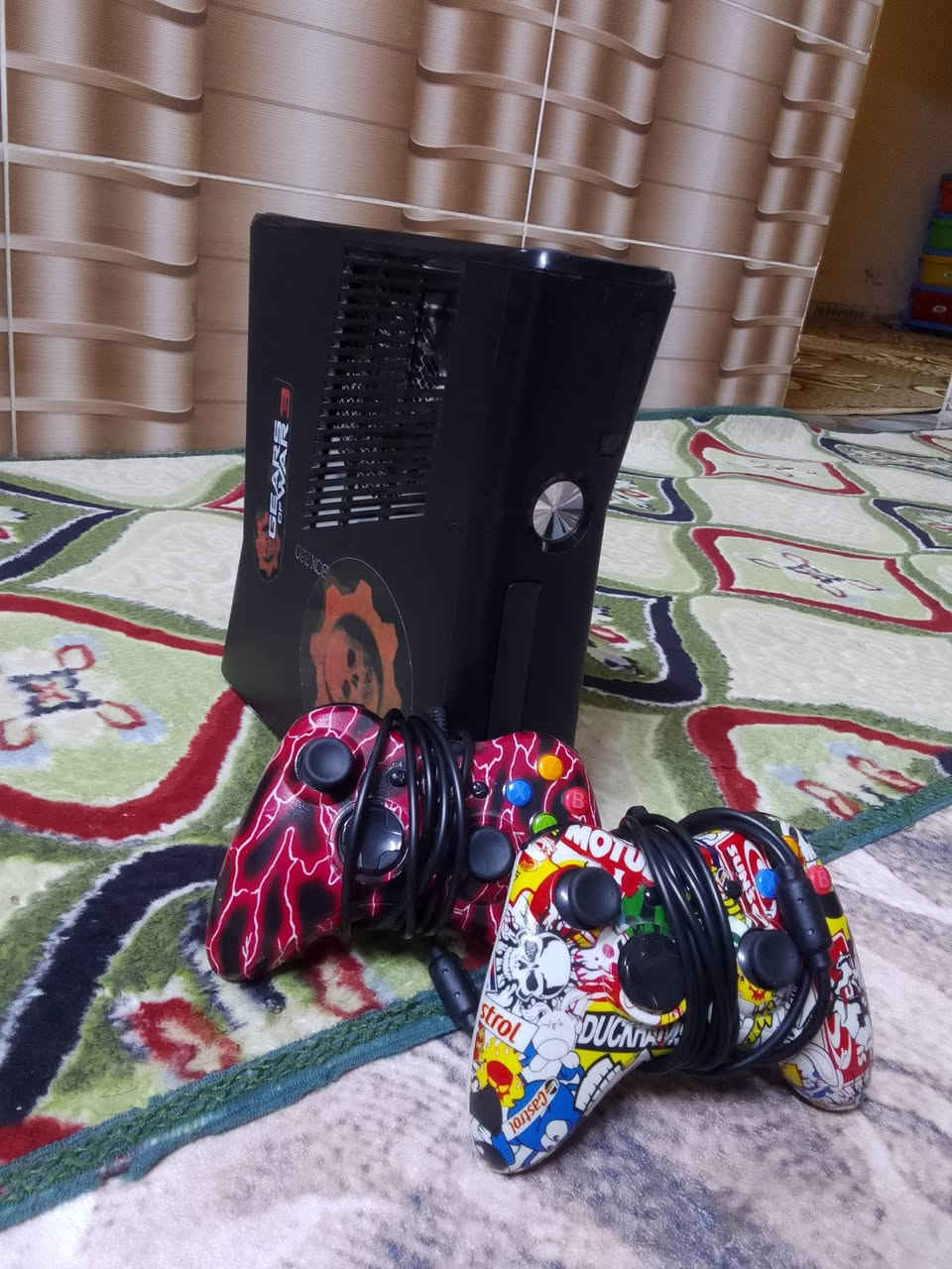 سلام عليكم اكس بوكس 360نضيف بمعنه الكلمه جهاز لوك يدات 2 العاب بي شرط من كلشي سعر 95بي مجال بصيط


**إذا كنت صاحب هذا الإعلان وتريد حذفه لأي سبب، رجاءا أرسل رسالة إلى الدعم الفني**