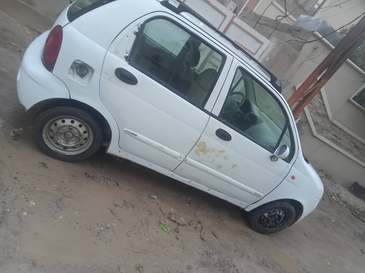 السلام عليكم كيو كيو موديل 2009رقم بغداد سنويه ساقطه تحويل     سياره كشرها حلو تبريد تدفئه نار داخلها كلش حلو عنوان السياره سامراء سعر السياره 22وبيها مجال رقم تيلفون ***********
