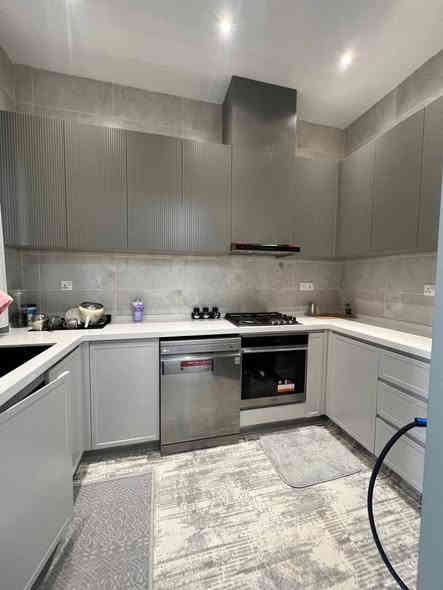 #اشتي_فيلج
بيت للبيع #مؤثث كامل
المساحة 280م ركن 
يتكون 
5 غرف نوم 
استقبال 
مطبخ حار وبارد 
مجموعة صحيات كراج حديقة 
_____________
للاستفسار
*********** واتساب

*********** واتساب أربيل
