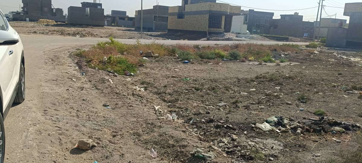 السلام عليكم #للبيع 
قطعه صرف مساحه 154م٢ واجه 6,25 نزال٢٤ بيه اجازة بناء ٢٥
الموقع ناحية النيل/الفيحانية
مقابل قطع الزراعي..شارع ١٥متر.
للاستفسار 
***********
