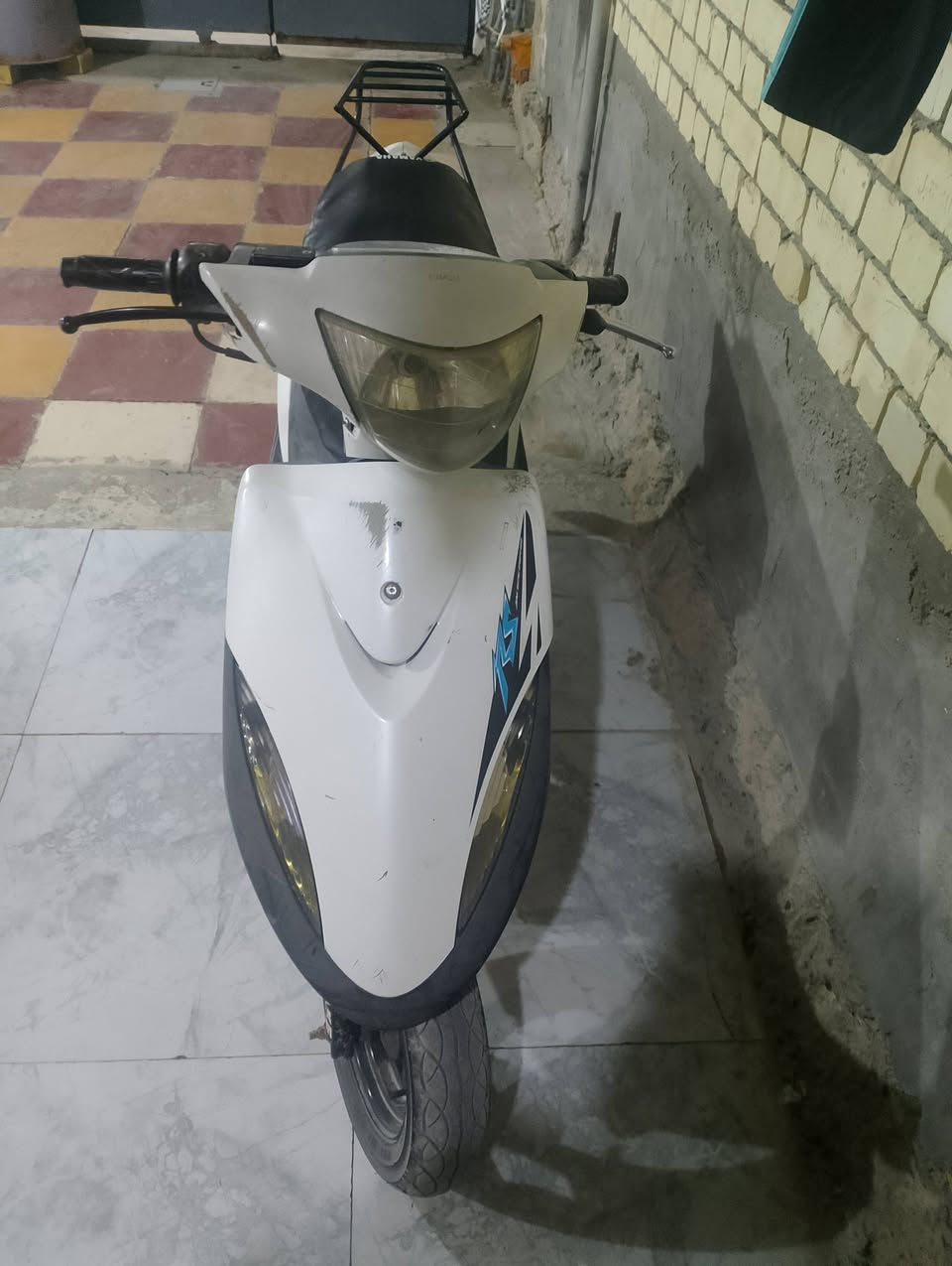 السلام عليكم ماكس عدلة لبيع   مكان حلة مركز المدينة موديل2004  0781 574 0314
