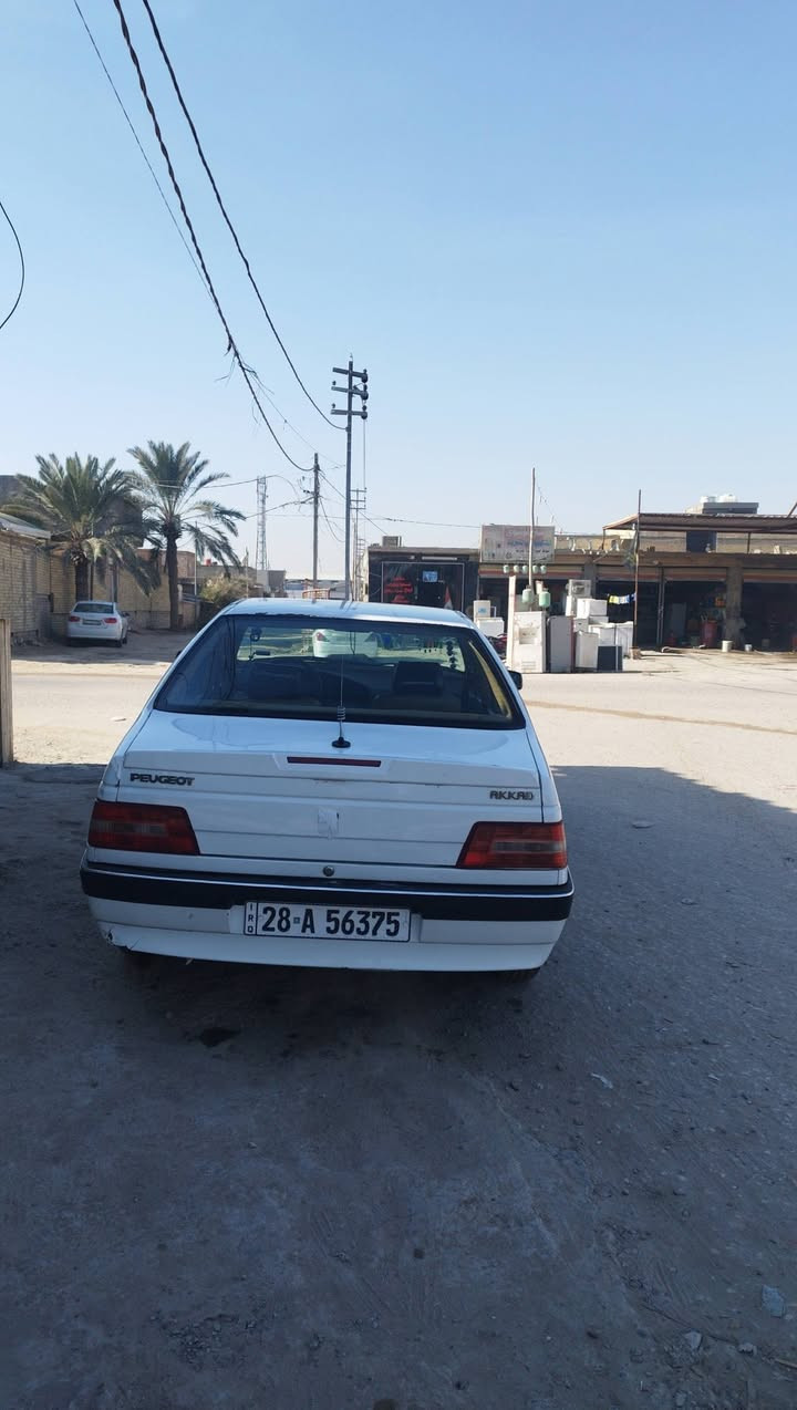 سلام عليكم بجو لميس 16 كير مكينه حداديه تخم تاير كله جديد دواخل مغلفه بل كامل سنويه مجدده بسم صاحبي رقم نكليزي سياره بيها قطعتن بدون دواخل مكاني نجف سعر 50 وبيها مجال شراي يتصل واني خادم ***********
