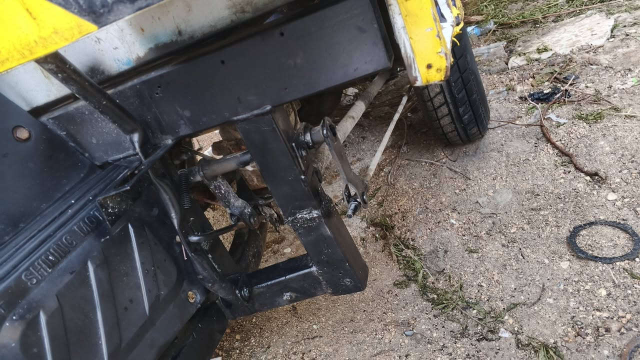 السلام عليكم ستوته 21 ستوته محرك جديد 25 كابريته جديده كير بوكس جديد دشبول ساعه جديد الستوته خير من الله مرقمه رقم ديالى الستوته بسمي الستوته عيبها حاجه وحده بدي اشويه تعبان بس مجال شي قليل العنوان بغداد الشعب 
ه‍ ***********
