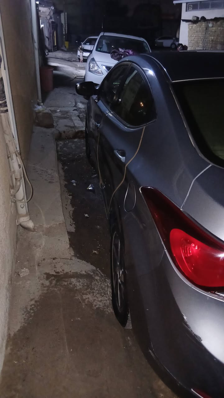 سلام عليكم سياره النتره امريكا لون سلفر فول مواصفات ما عدا بصمه هيه سويج ضرره ربع جنطه هلال جاملغ خلفي ليمن راجع بارد جاملغ أمامي لايسر هم بارد كير مبدل بس سعره 115 مكان بغداد ساحد عدن


**إذا كنت صاحب هذا الإعلان وتريد حذفه لأي سبب، رجاءا أرسل رسالة إلى الدعم الفني**