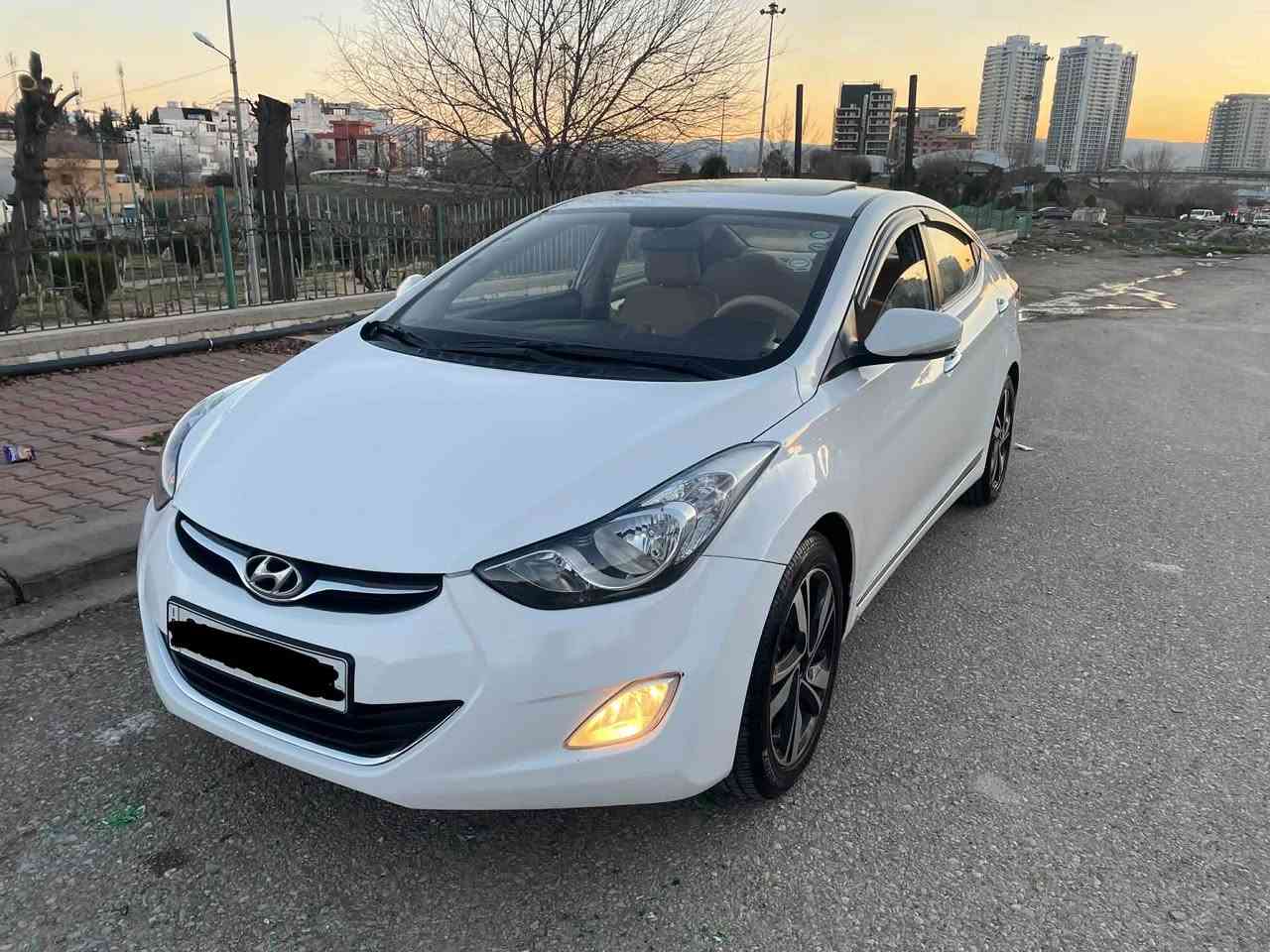 هوندا ئه لينترا٢٠١٤
مه كينه گه وره
قه پات مواصه فات
سه نه وي تازه يه تا٢٠٣٠
هه زه ي تازه يه
بي بوياخ
سعري١٢٦
***********
*********** السليمانية, العراق
