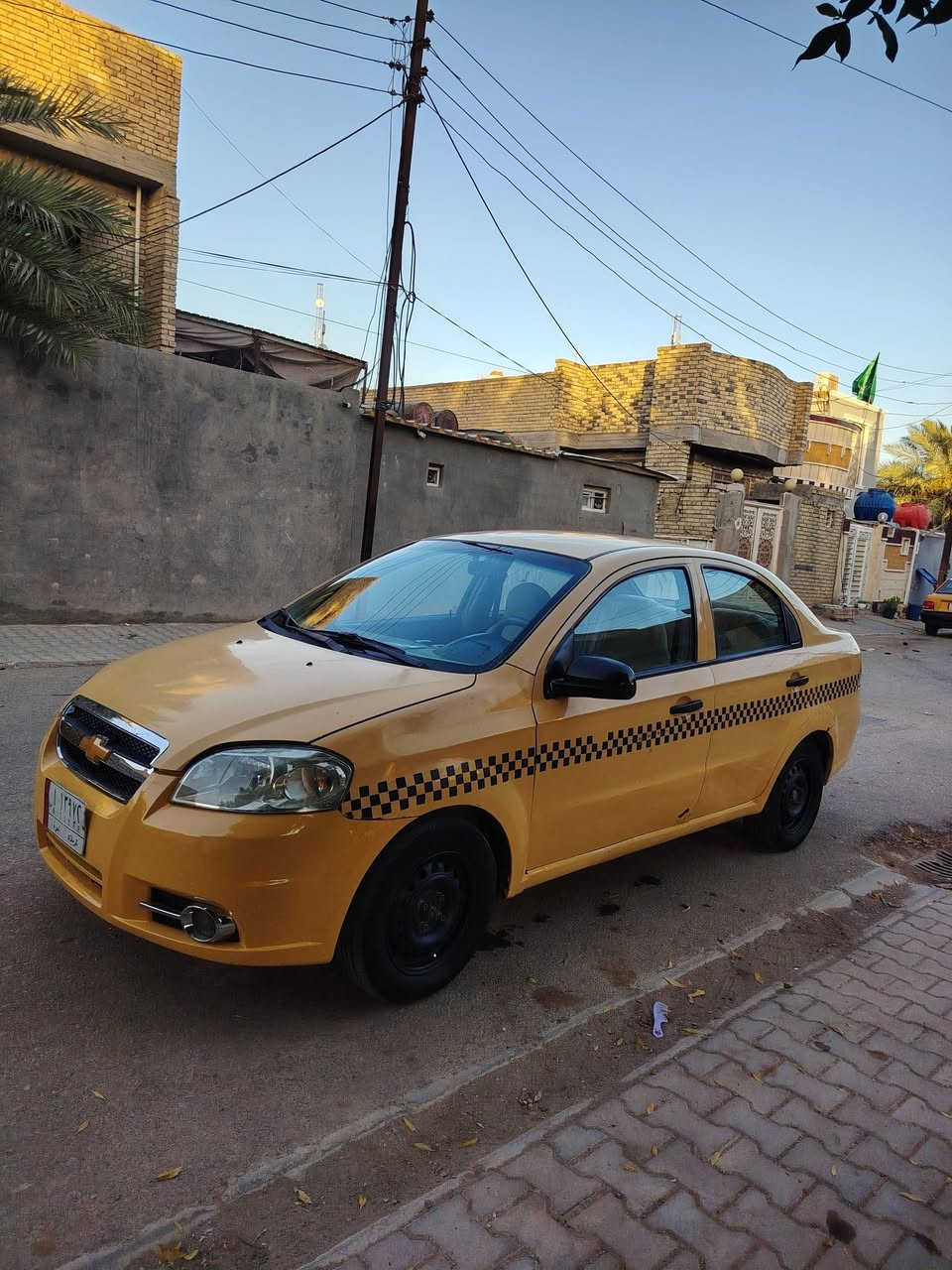 للبيع افيو ٢٠١٠ شركه خليجي مفتوح مكفوله من الضربه بيه صبغ حزام للجماليه كير مكينه تبريد على الشرط هيئه وغرامات شكد متكون ينزل من سعره مكانه نجف وهذا رقمي ***********
