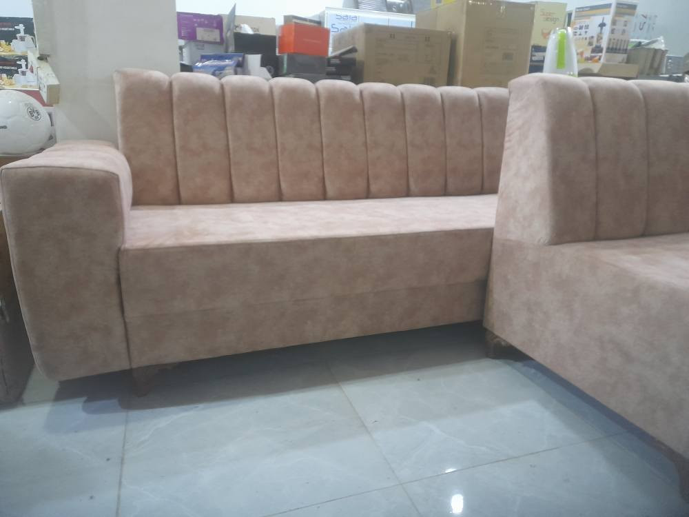 طاخم قه نه فه ی دیوان ( زاویة ) تازه و لۆک مه وادی گشتی تورکی مواصفات  قیاس ده نه فه ری 
ته وا اسفه نج دوانزه سانتیم قوماش ئه صلی

طاخم قه نه فه زاویه تورکي مواصفات عشرة نفرات
ضمان خمس سنوات لون جوزي كركوك, العراق


**إذا كنت صاحب هذا الإعلان وتريد حذفه لأي سبب، رجاءا أرسل رسالة إلى الدعم الفني**