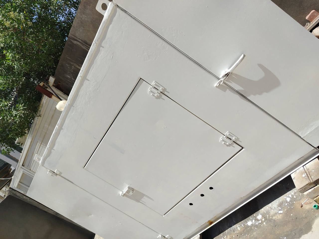 للبيع مولده بيركنز انكليزي كاتم 45 KV السعر 53 اوبيها مجال للأستفسار ***********
