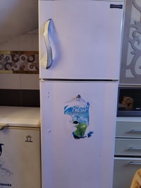 للبيع بسعر مناسب للاستفسار الاتصال على الرقم 07702738116