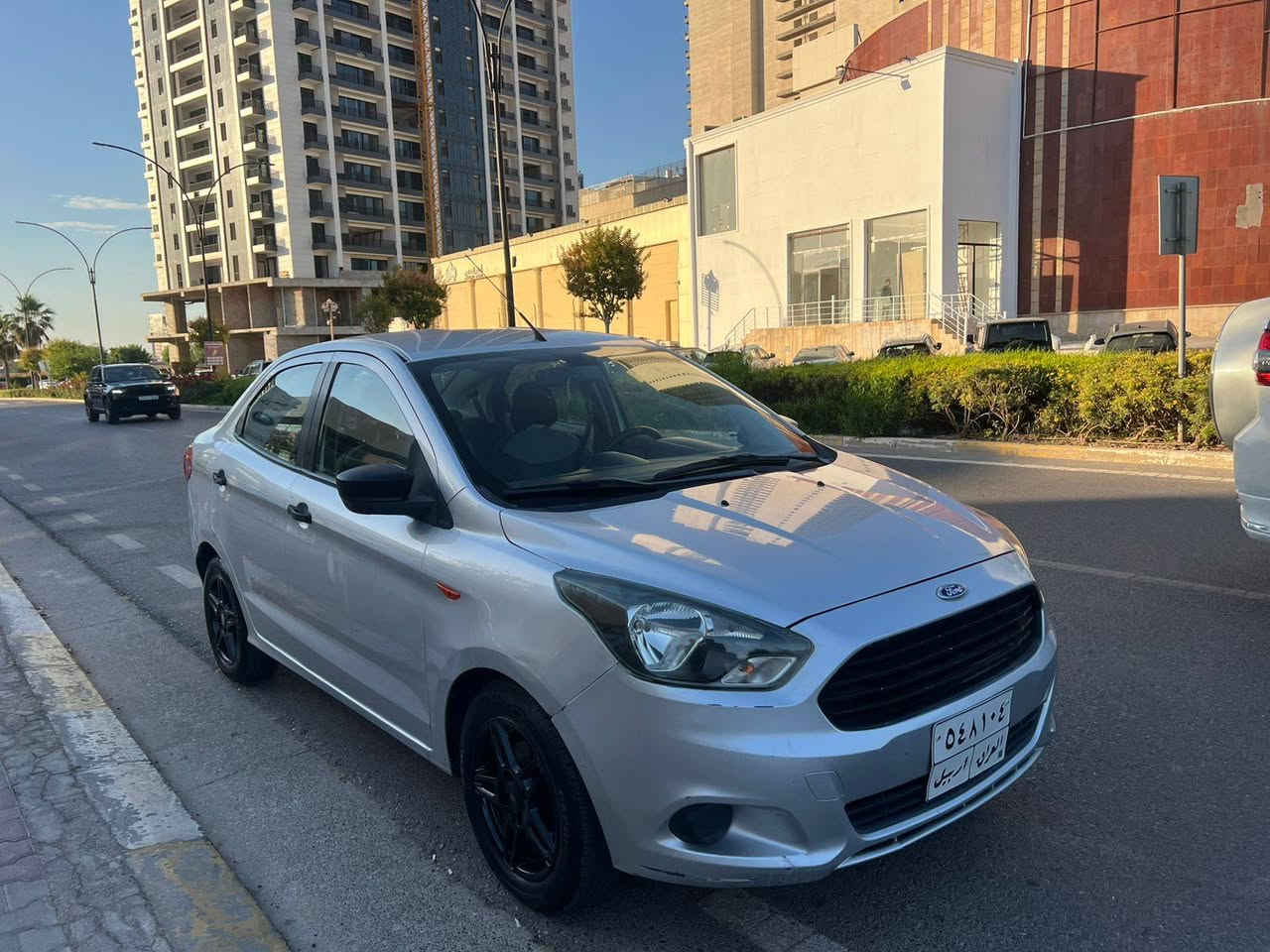 فورت فيگو6واراقه غرامه بئ سبوغ هيچ سبوغي نيا به شه رته گير و مه كينا به شه رته نه كرايته وا بيلاد ي شوغت و ته عديل سا ر د به شه رته *********** سعر 76 هه موي به شه رته سه نه وي به ناوي غؤ ما نه مواصفات شه ريكه ي نيڤايه سفري هه ولير ه شاشا گه ورا يه هه رهه موي به شه رته أربيل, العراق
